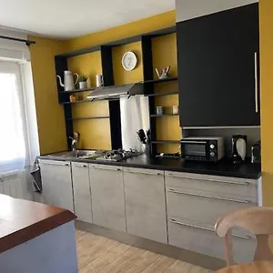 Hébergement de vacances Charmante Maison De, Mirepoix (Ariege)